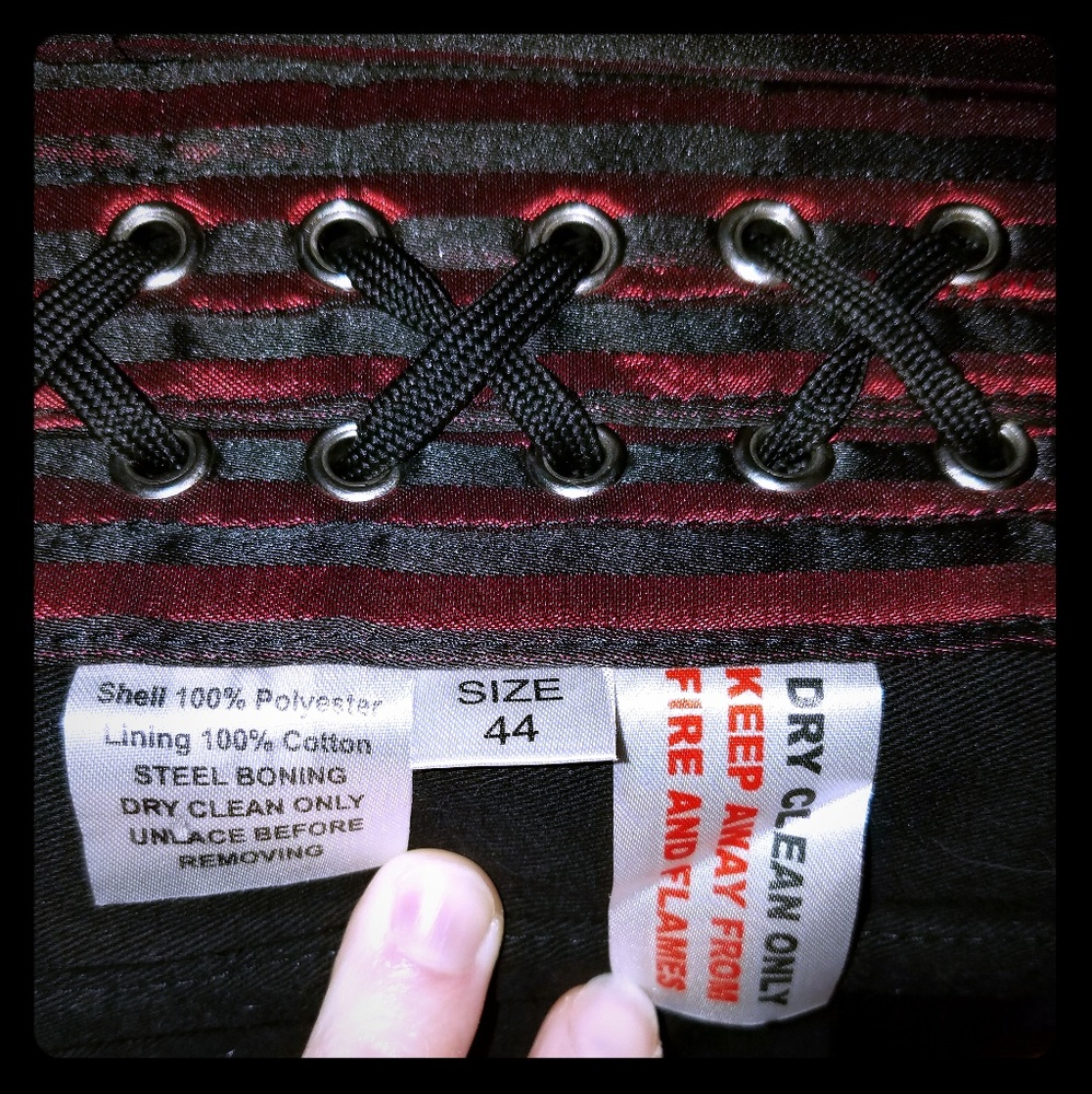Red/Black Brocade